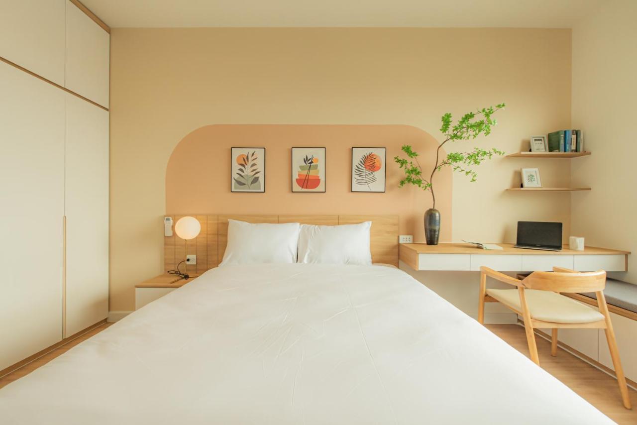 9Trip Stay In Soho Residence - 3 Bedrooms Apartment In District 1, Next To Bui Vien Walking Street - Free Saigon Nightlife Walking Tour 胡志明市 外观 照片